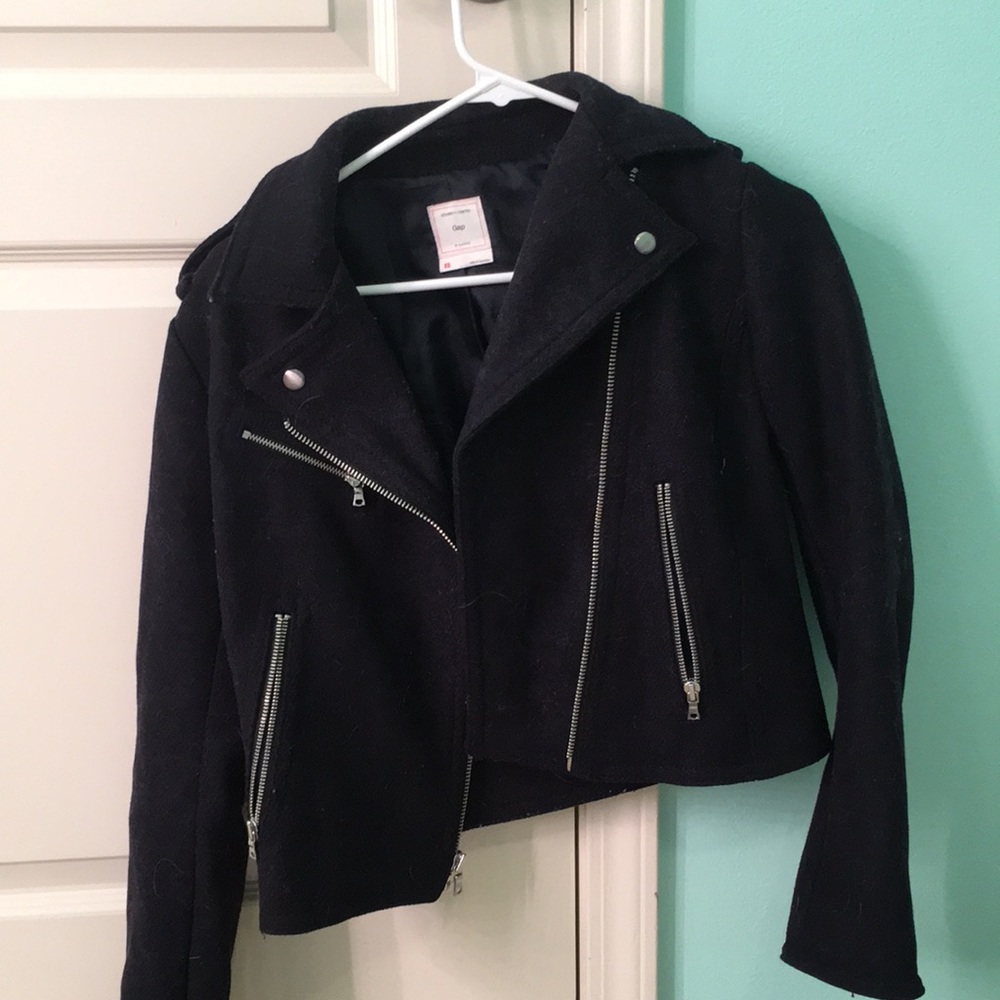 Black form fitting jacket